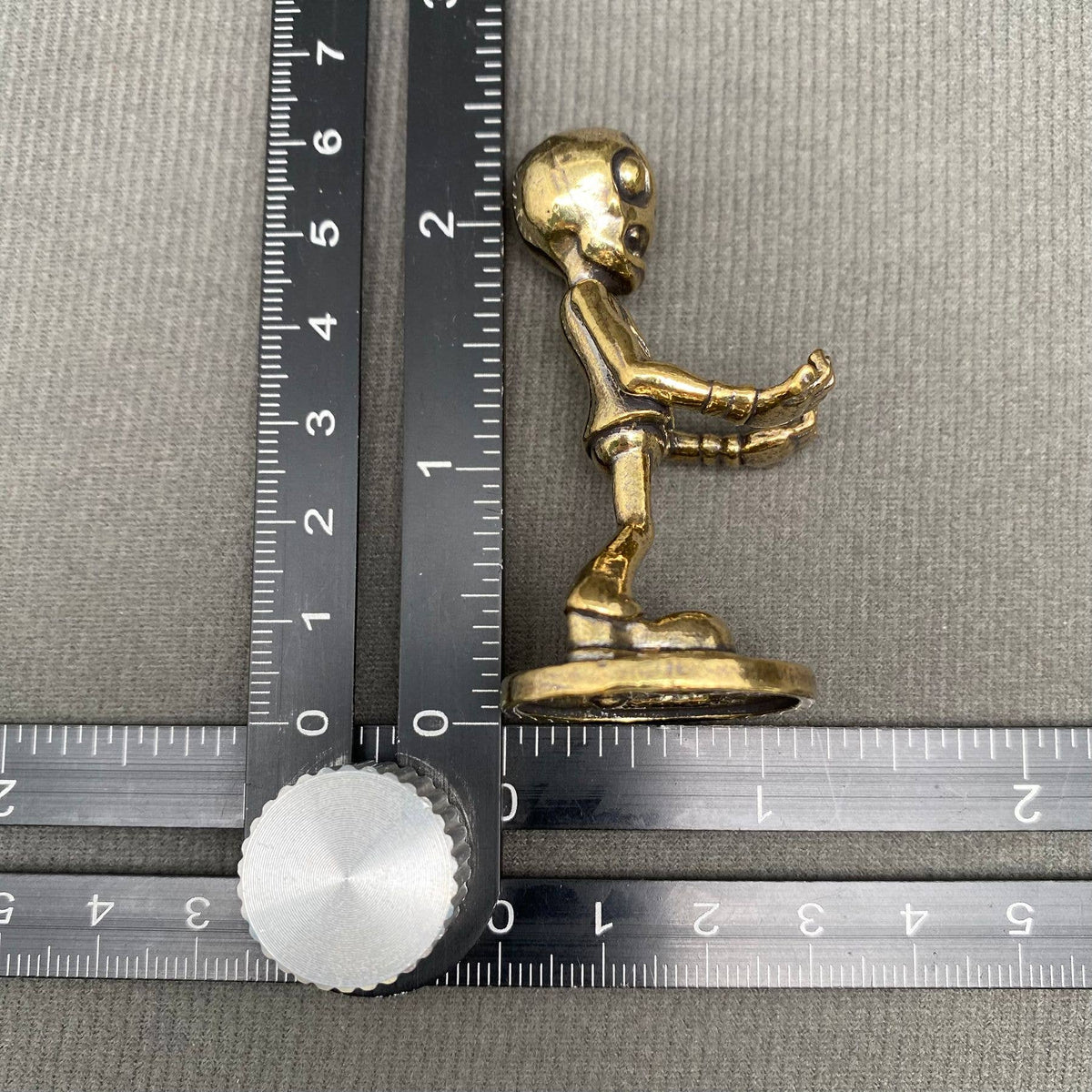 Brass Zombies In Suits Crafts Decoration Desktop Ornaments
