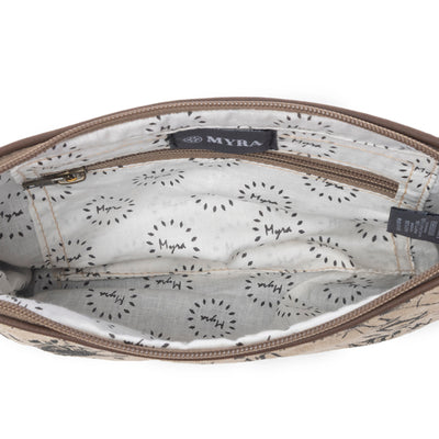 Dainty Delght Crossbody Bag