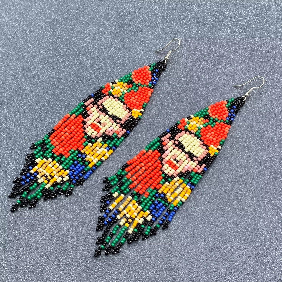Face Pattern Seed-Bead Fringe Earrings
