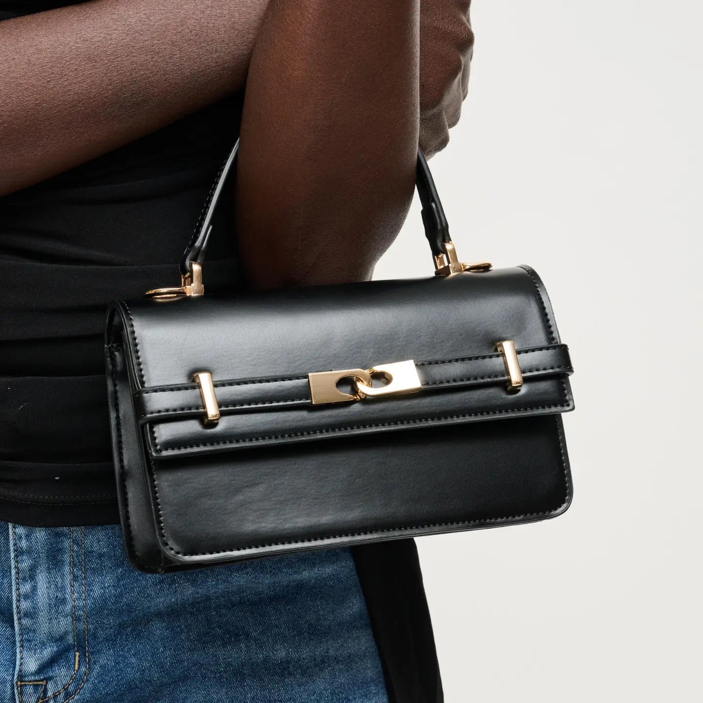 Lily Crossbody